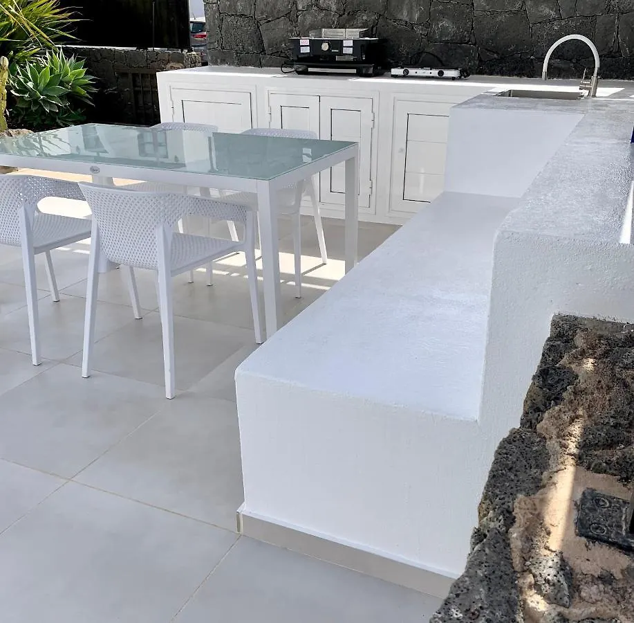 Fashion Villa Armonia, Heated Pool Playa Blanca  0*, Playa Blanca (Lanzarote) Spain